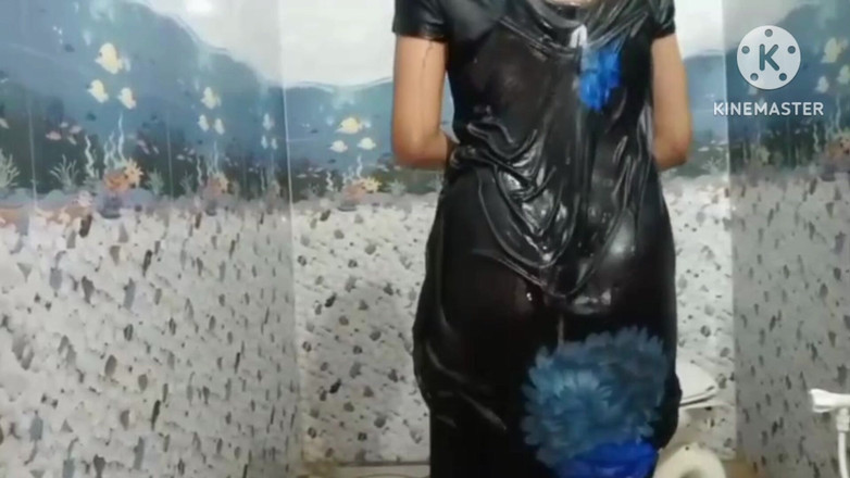 Ankurpriya000: 목욕하는 디디를 보고, 시아버지의 자지가 뜨거운 목욕 의붓여동생을 일어섰어