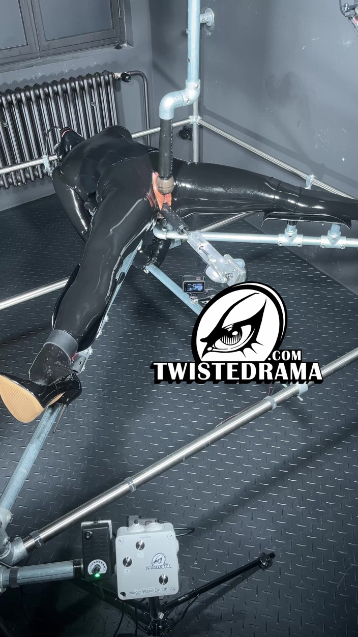 Twistedrama: Slut Station