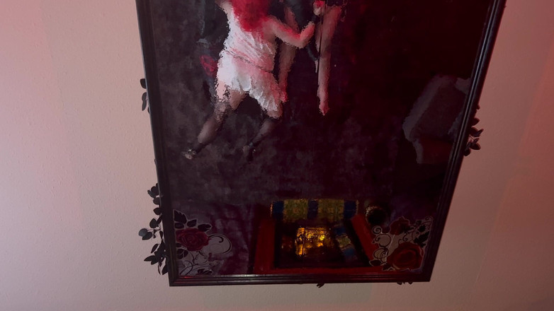 Aaexperinces trans: ドミナ・サタナ、ラニツァ・ベア、そして私たちのテレビ字幕