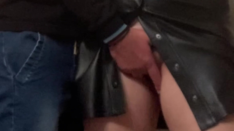 PriyaNaavya: Omg! Fremder fingert meine muschi auf dem weg zur Collage