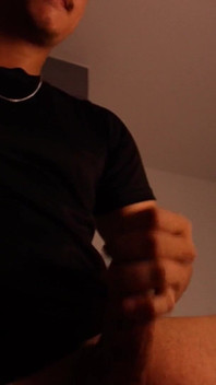 Не дивись на мене, поки я себе торкаюся!