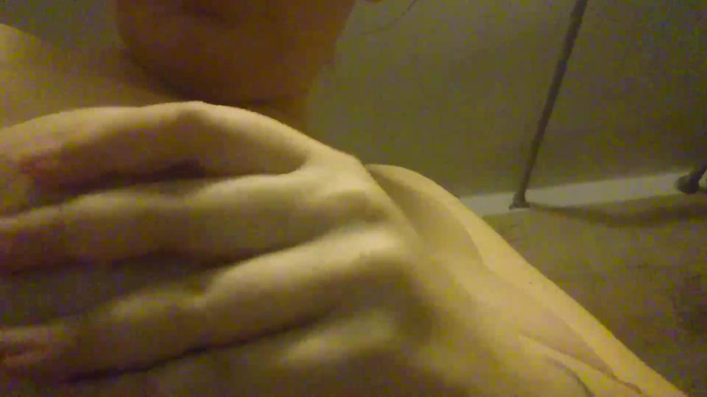 Nicoletta Embassi: Armpits fetish close up