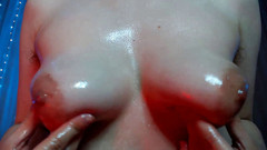 The Antichristrix: Pomáhám ti stříkat s mými naolejované kozy