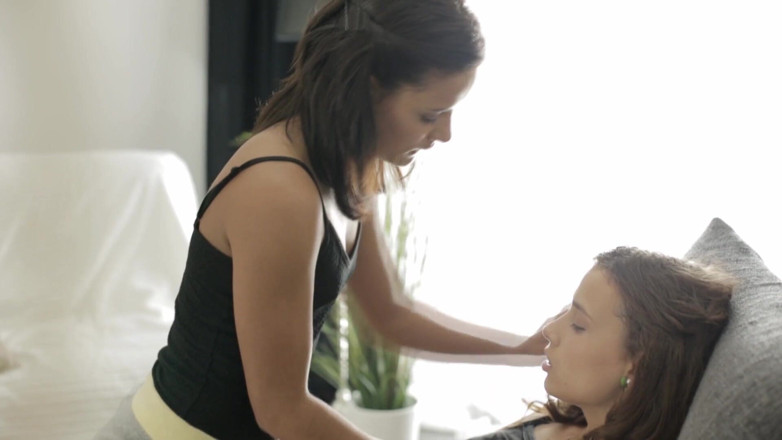 Adult Deluxe: Lesbian Brunettes Devuor Each Other's Pussies