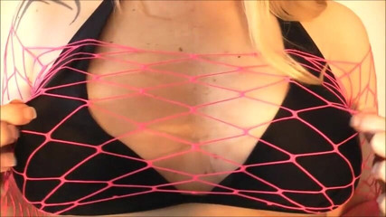 Sally Secret: Deluxe tits in oil