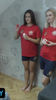 Dziewczyny z binder party dostaje hardcorowy trójkąt chcą niemoralnego wynagrodzenia 4k