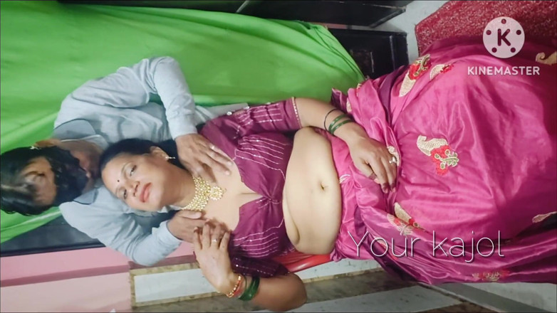 Lustykajolbhabhi: Bibi Kissed Her Boss for Promotion
