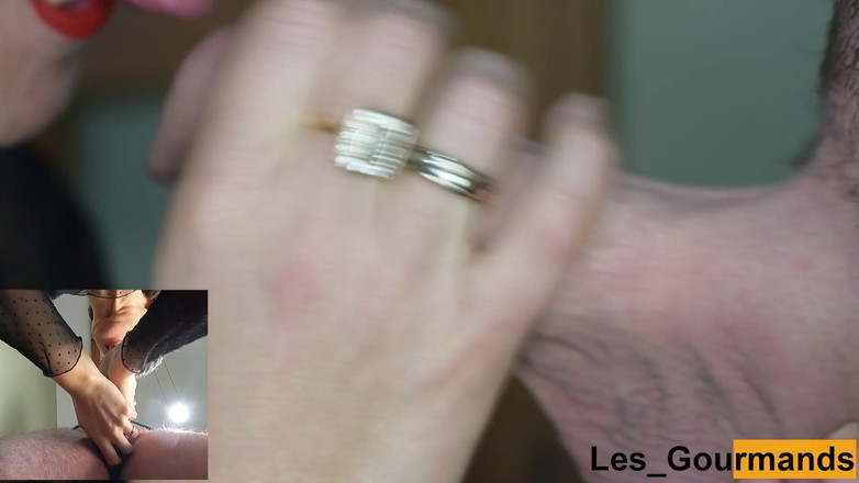 Les Gourmands: Un grande cazzo pompino ed ingoia vista dal basso