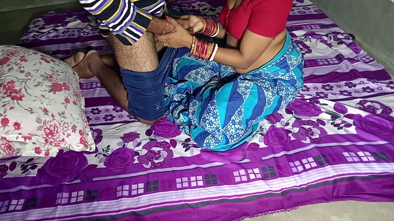 FireeCouple: Awek india yang dikongkek keras dengan sayur-sayuran