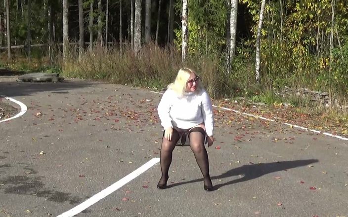 Lady Rose pee pee: Золотий дощ 87 - сеча в дорозі
