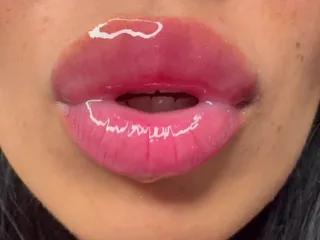 Vita spermaropes som My Lipgloss