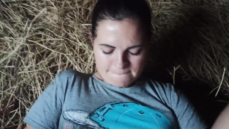 DirtyLubov: Heu Fick Mit Squirt