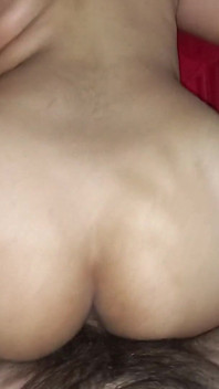 콘돔 없이 POV 섹스, 큰 엉덩이에 가슴이 큰 아르헨티나 수제 남성