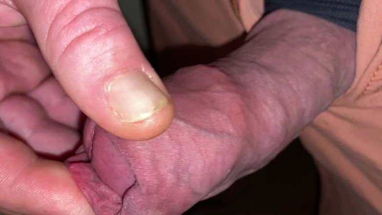 Foreskinguy: Kontol besar yang belum dipotong sampai dicrot