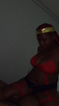 Chat It Up Dengan Eboni Cantik Wonder Wonder Woman Dalam Kondo Saya Di Atas Katil Saya Membuat Pelacur Menghisap Batang Saya Untuk Penginapan - Mastermeat1