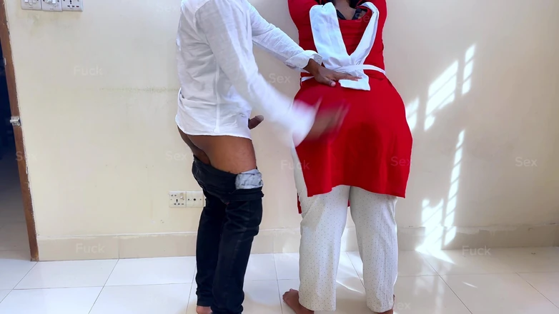 Aria Mia: Universidad ki chutiyo ke baad chudai (chica universitaria 18+ follada por amigo)...
