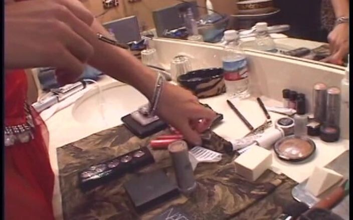 Porncentro: Mira episodios cortados de la película para adultos "Yo crema en...