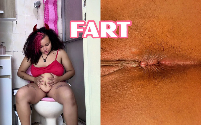 Cutiepiie Chubby: 万圣节派对后的气态胖美女 - 厕所第一人称视角放屁和混蛋特写