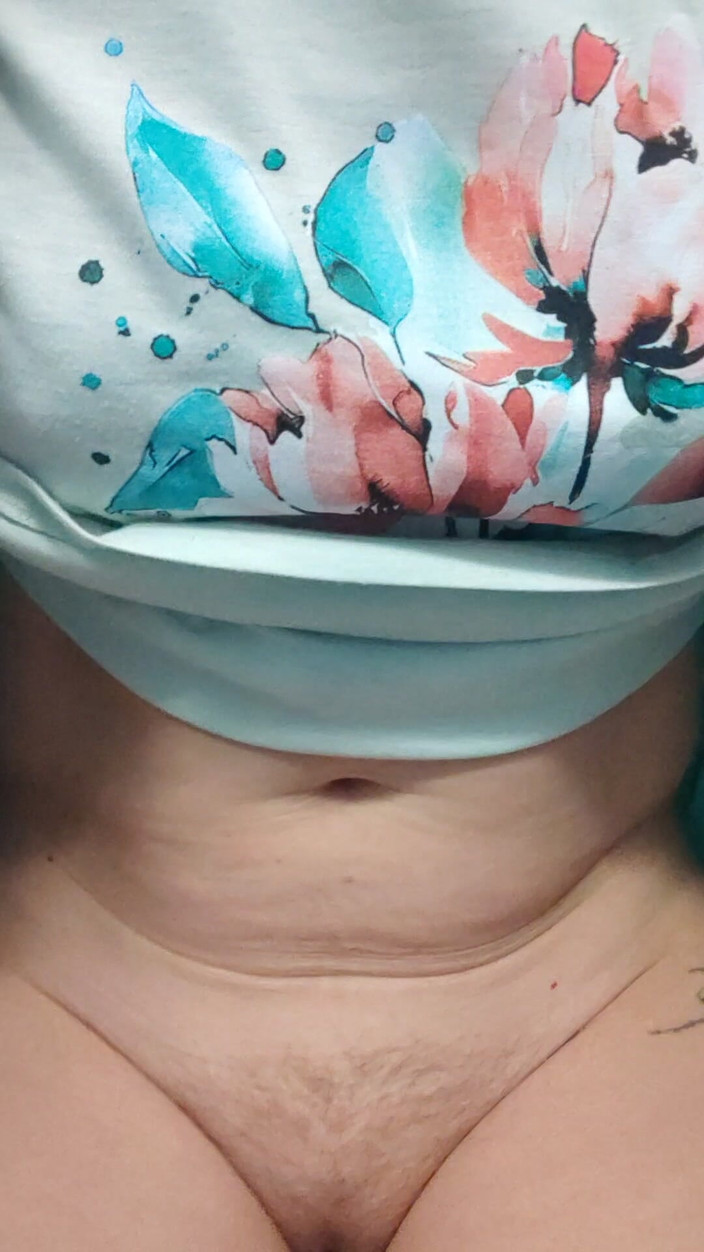 Miodelka: Uçakta çişimin çok riskli