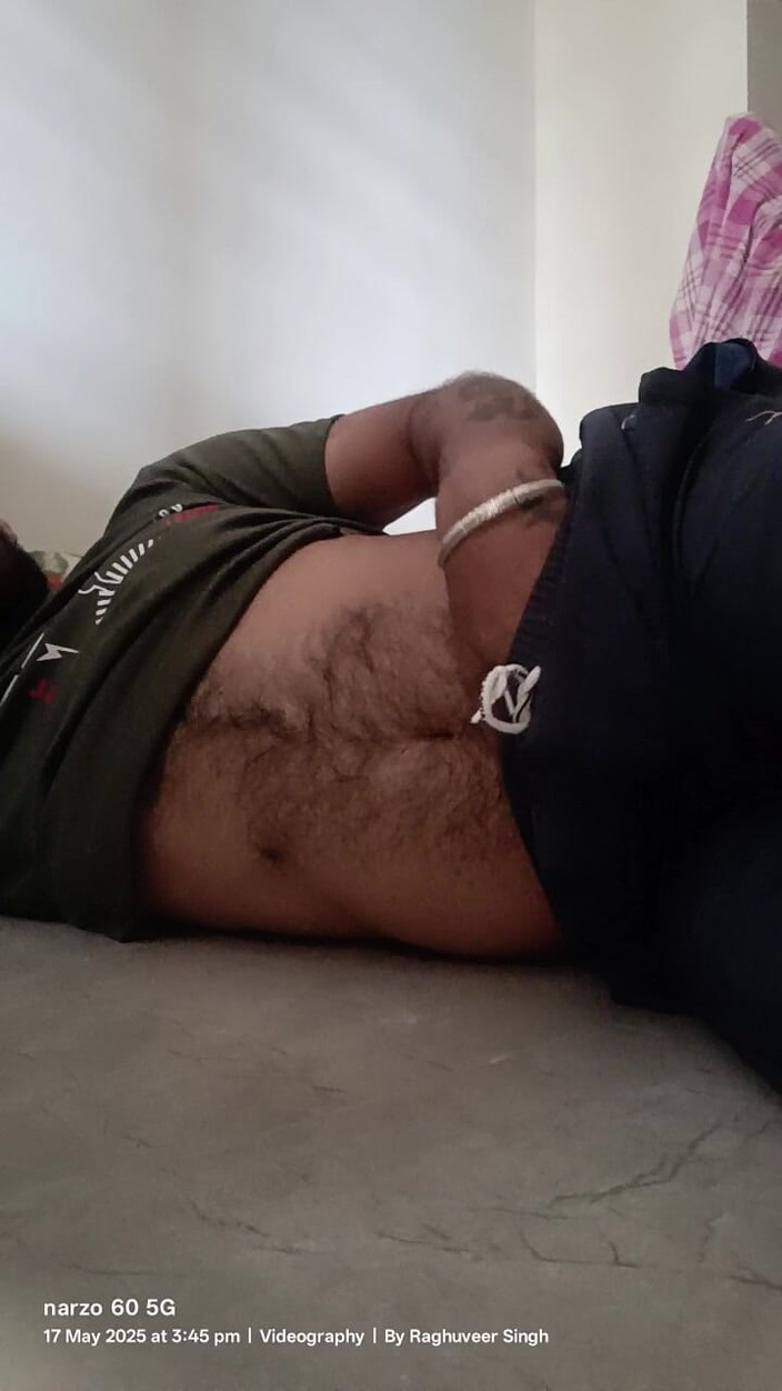 Rajasthani-old-lover: Дези мастурбирует