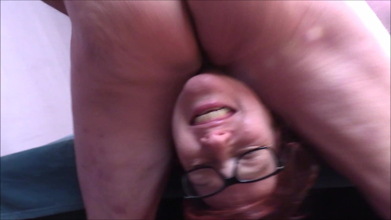 Popp Sylvie: Visitor Fucks Me Rough and Deep Down in My Throat.