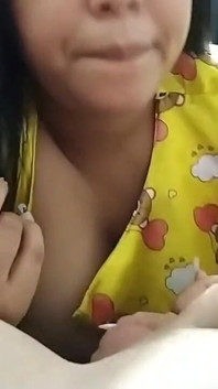 我的继妹要求鸡巴