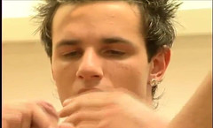 Latino Boys Studio: Carey Lexes nám všem ukazuje, co má...