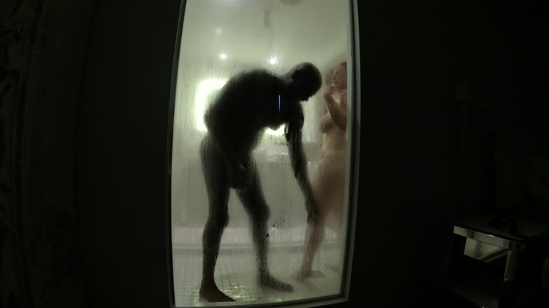 Sir Maxximus: Rencontres torrides et sexy entre Sir Maxximus et la MILF...