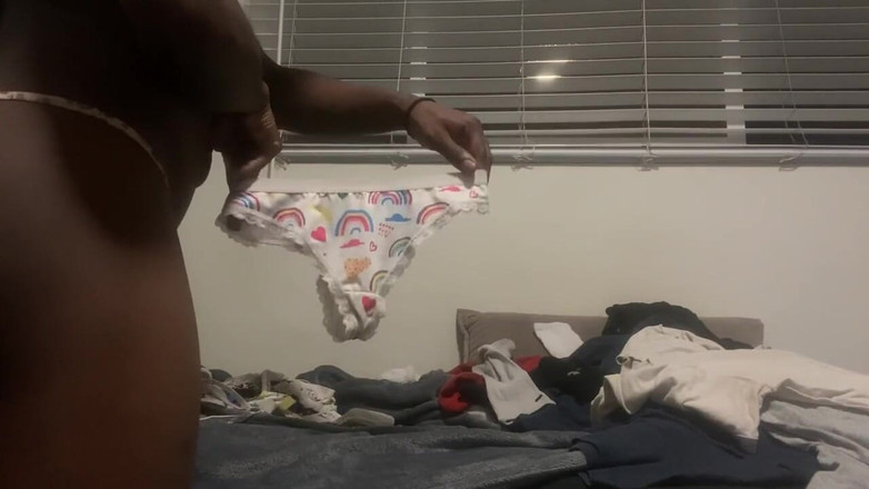 Emperor Kai Da God King: Adoro i giorni di bucato, avere biancheria intima pulita