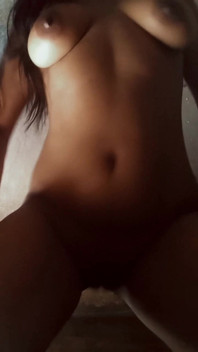 Teen Gets Horny After Seeing Her Daddy Masturbating Alone at Home and Gets Naked in the Bathroom Thinking About Riding His Cock.