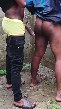 Una cagna ebano che twerka lo ha preso duro da dietro