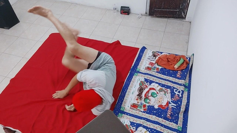 Martin13: Så här ser hemlagade porrskådespelare ut minuter innan de filmar