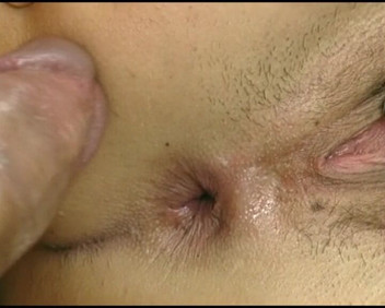 German's MILF: Ta laska z Niemiec zerżnięta w swojej dziurze analnej