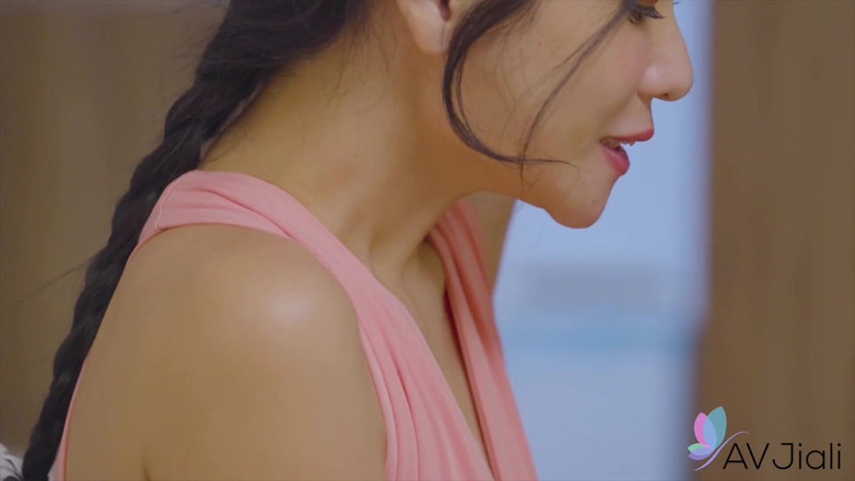 AV Jiali: Godmother Is Looking to Date but Is Seduced by Her...