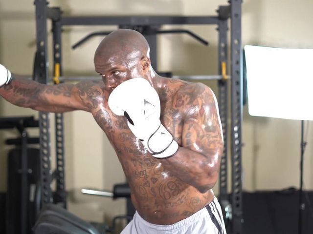 Boxing Workout. (Hallelujah Johnson)