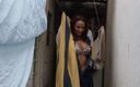Backdoor Films: Häpnadsväckande latina brud studsar på en stor kuk