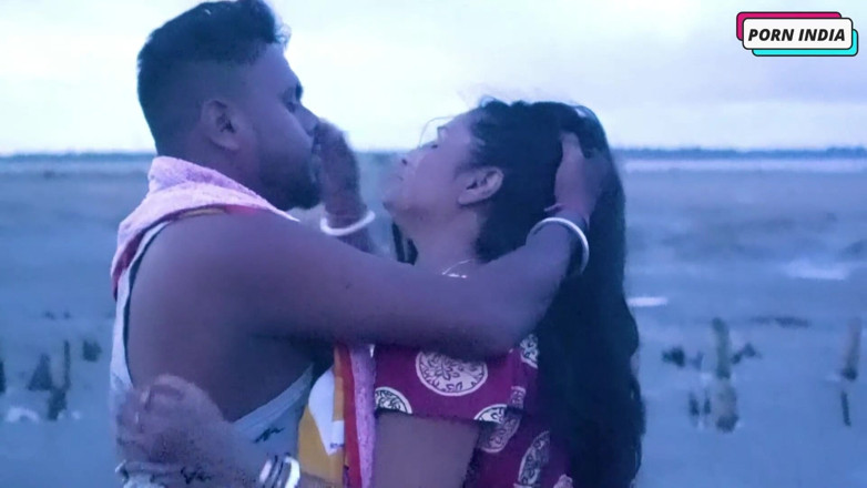 Porn India Studio: Sesso hardcore con la matrigna della fidanzata