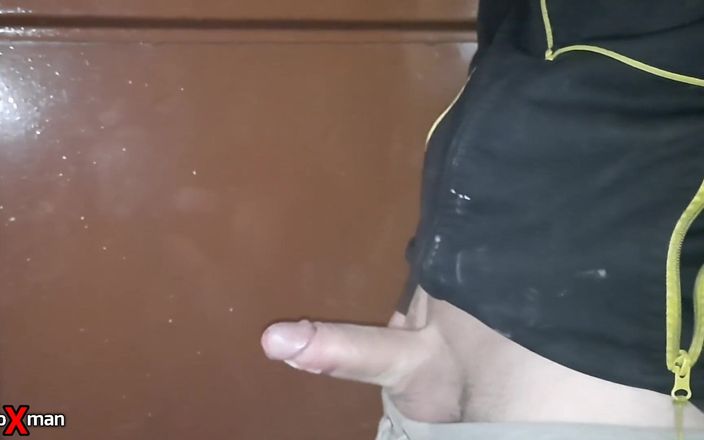 SoloXman: Falando putaria e gemendo enquanto pequena buceta molhada até você...