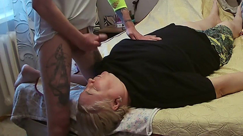 Zona901: Jerking off My Dick to Cum on My Girlfriend