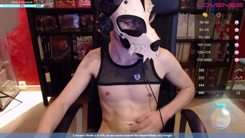 Snauwflake: Snauwflake sedang berseronok di Chaturbate - bahagian 9