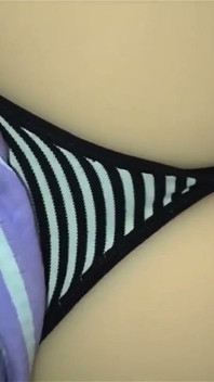 923 Belle-fille, étudiante à gros cul et gros nichons, puis-je te mettre enceinte avec un creampie accidentel ?