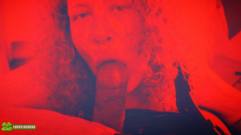 Lucky luck xxx: Fată norocoasă Kween Bunny B - Red Light Special vedere la...
