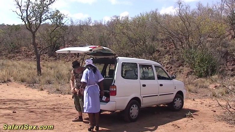 Safari sex: アフリカの主婦ラフきっによってセックス観光客