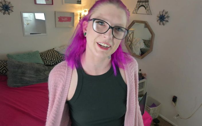 Miss Ellie Roleplay: İtaatkar pantolon ıslatıyor