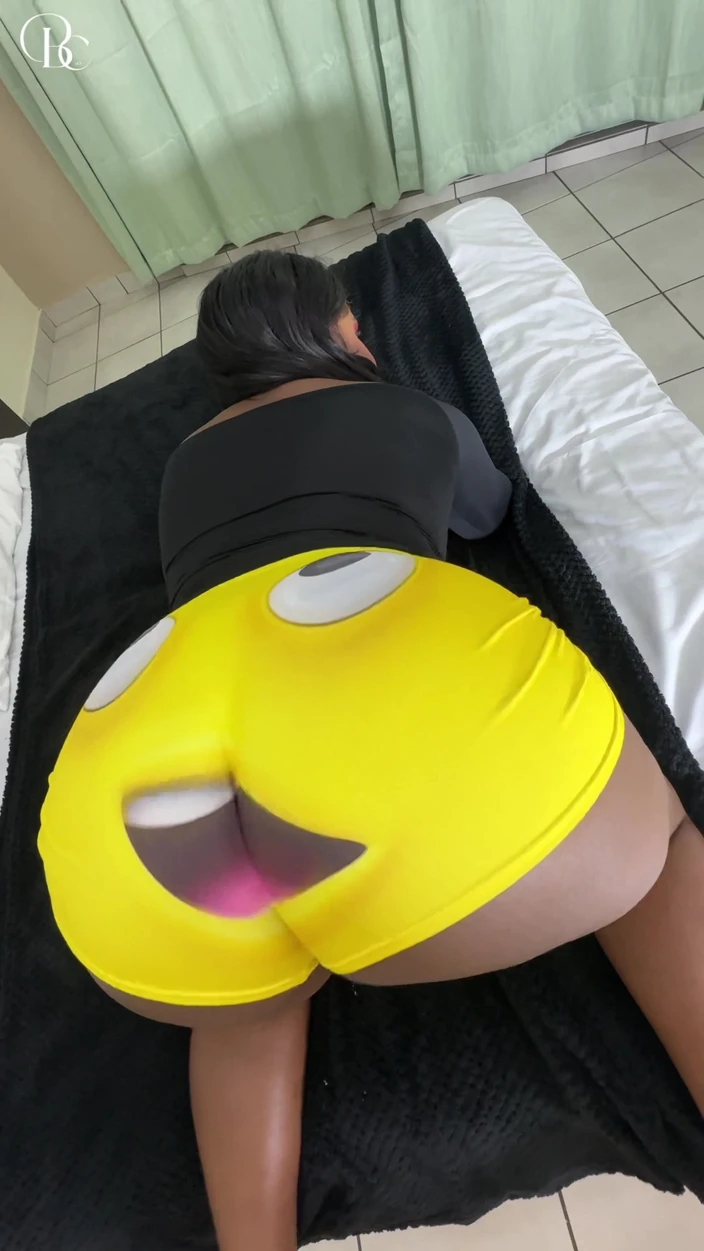 BootyClapper187: White Guy Cums on a Big Ass Black Girls Clothes