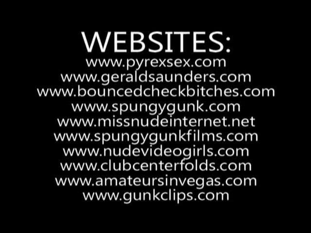 Spungy Gunk Films: Jody Love, 녹색 팬티 스타킹을 입은 갈색 머리의 보지를 기쁘게 합니다.