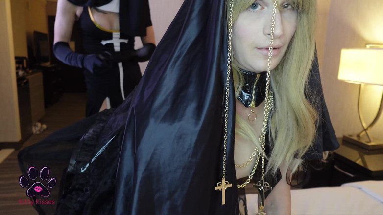 Kittykisses96: Two Sexy Nuns