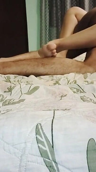 Первый секс лучшей подруги со своим любовником.