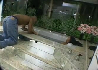 Outdoor pervs: Lightskin chick takes BBC in the ass
