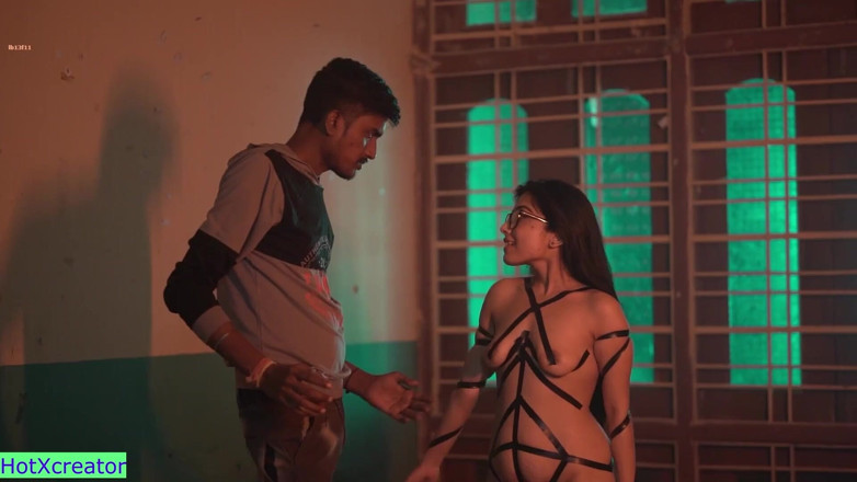 Hot creator: Awek comel India berkongkek dengan Pengarah Program Selepas Latihan! Hot...